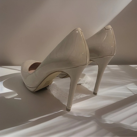 Aldo Nude Pumps Heels Stiletto Shoes Women’s Size 6.5 Dress Shoes - Picture 11 of 13